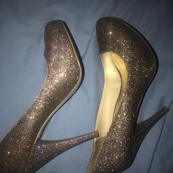 SEXY STEVE MADDEN CLOSE TOE GLITTER HEEL (c) - Picture 4 of 5